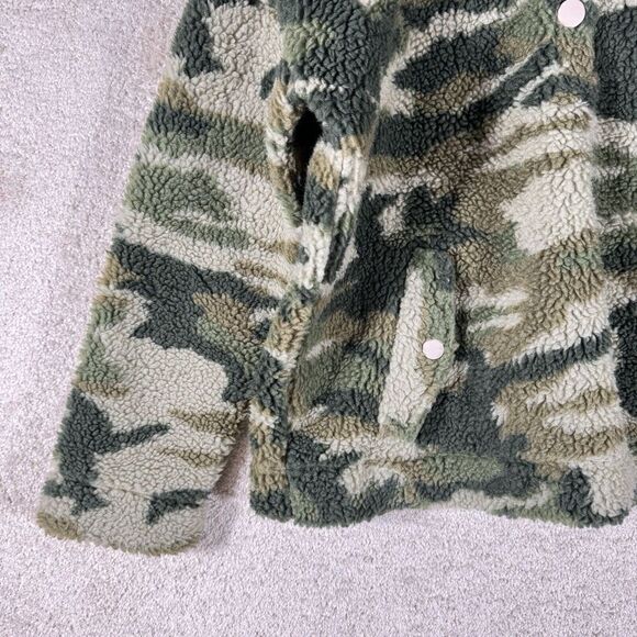 J Crew Sherpa Fleece Snap Collar Sweatshirt Womens XS Green Camo Pullover - Picture 6 of 11